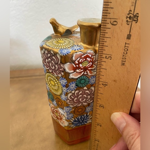 Vtg Japanese Shoxan Kutani Sake Bottle Sing Bird Hand Paint 1000 Flowers Design - Picture 7 of 7